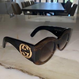 Brand new never been worn Gucci Sunglasses